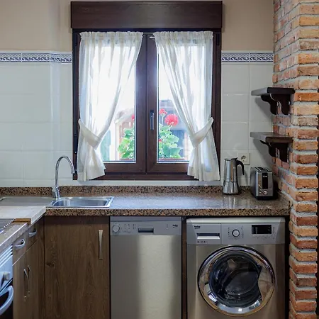 Casa Emeterio, Con Bano En * Onís