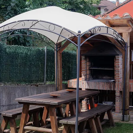 Casa Emeterio, Con Bano En 別荘